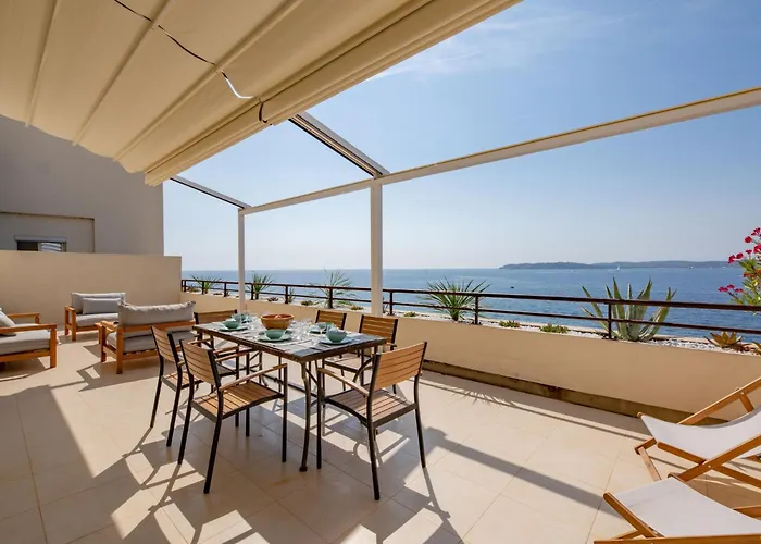 L'arbois By Interhome *